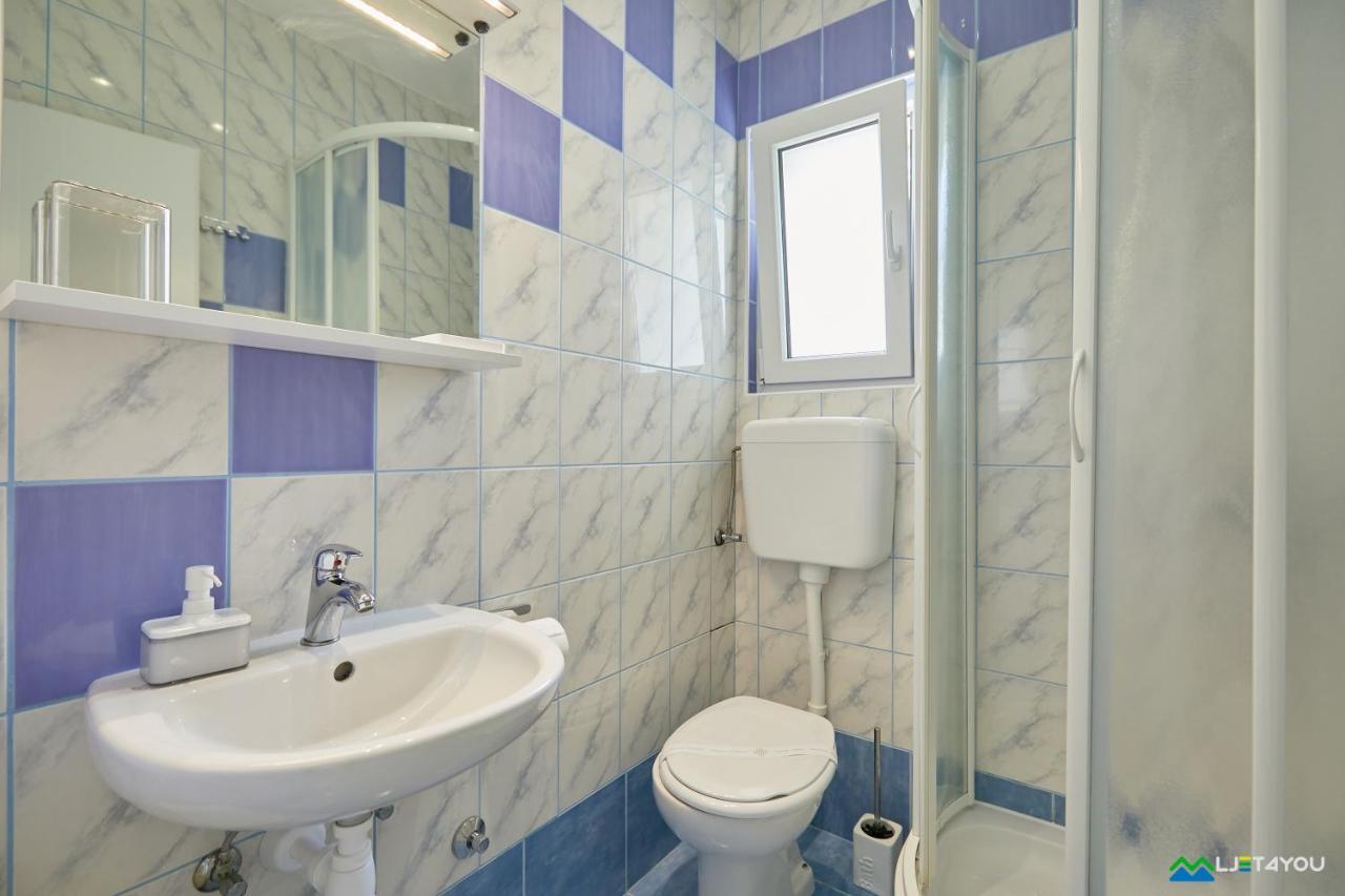 Mljet 2 You - Seafront Apartment 2+2 Sobra Екстер'єр фото