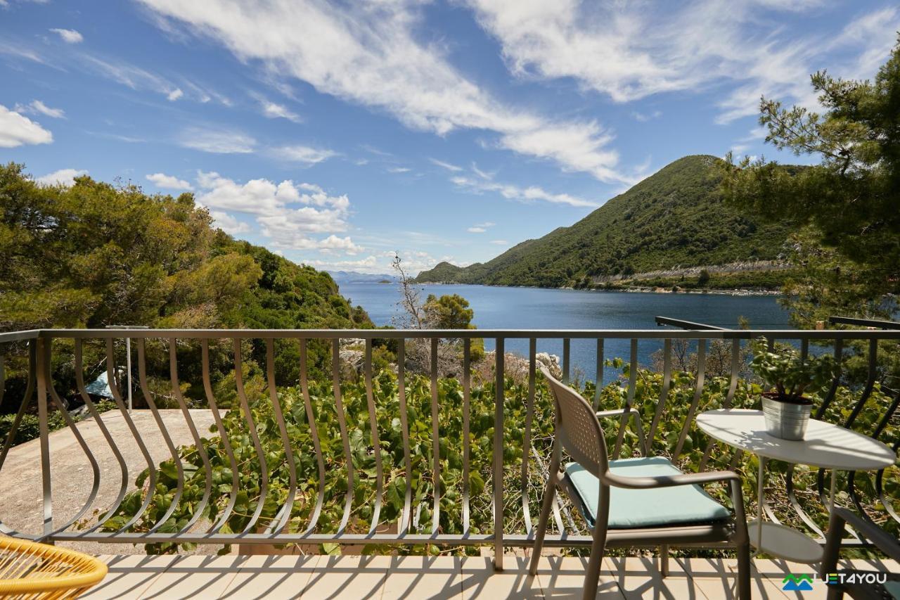 Mljet 2 You - Seafront Apartment 2+2 Sobra Екстер'єр фото